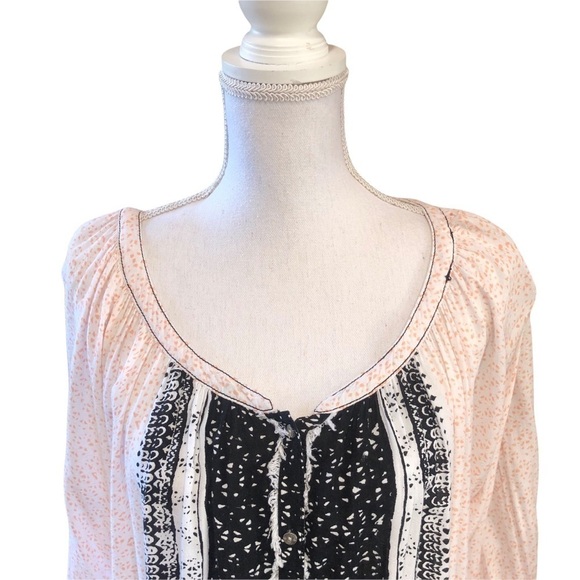 FREE PEOPLE WOMENS LIGHTWEIGHT BOHO TOP IN LIGHT ORANGE, WHITE AND BLACK SIZE S - Picture 2 of 14